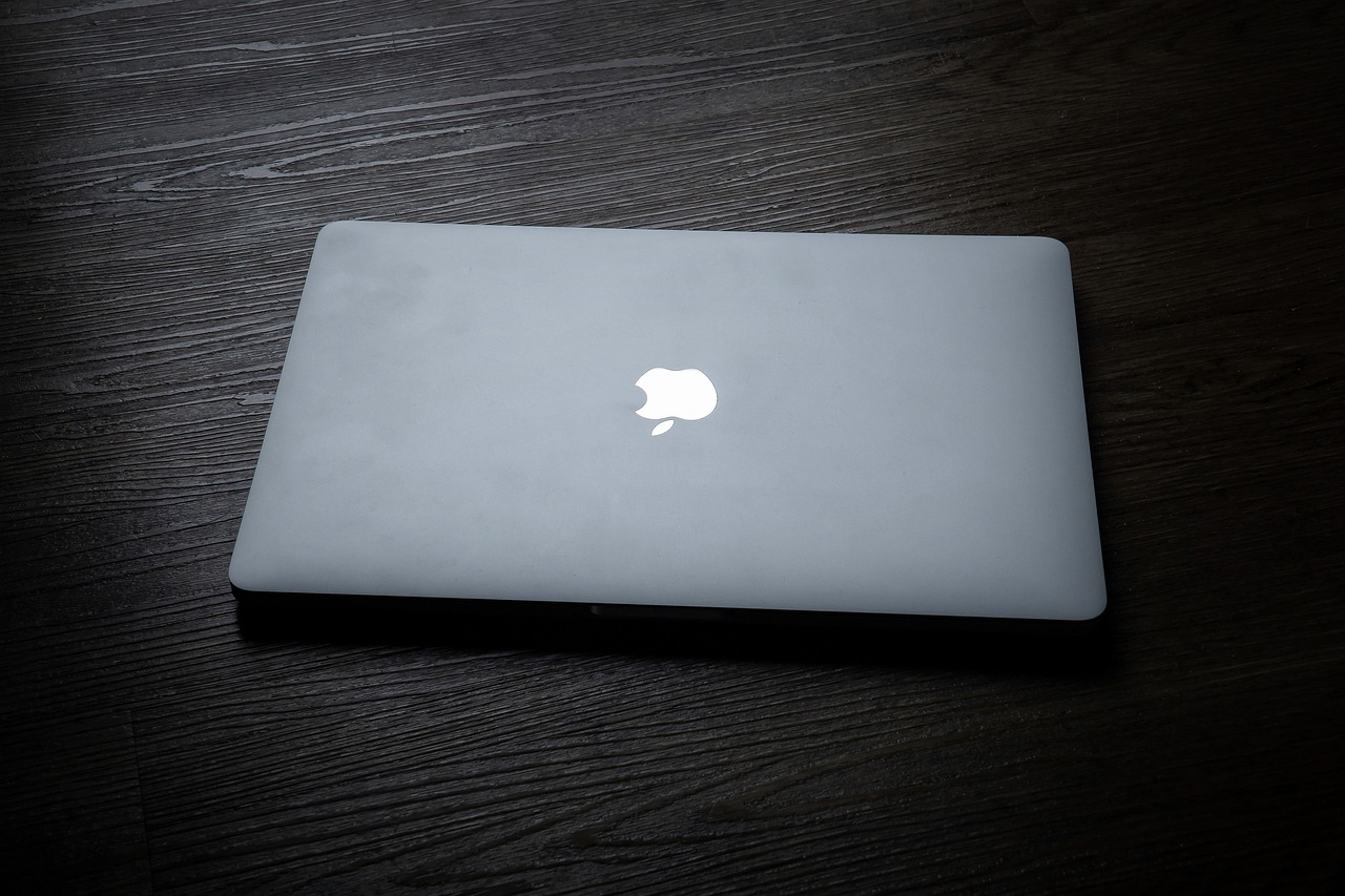 Jak znaleźć najlepszy serwis Apple w Warszawie?